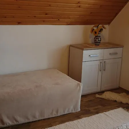 Feriehus Vikendovy Domcek Tis *