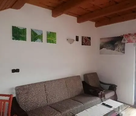 Vikendovy Domcek Tis Feriehus