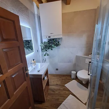 Víkendový Domček Tis Сasa de vacaciones *